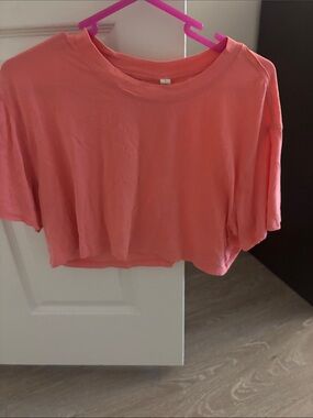 lululemon athletica Coral Crop Tee